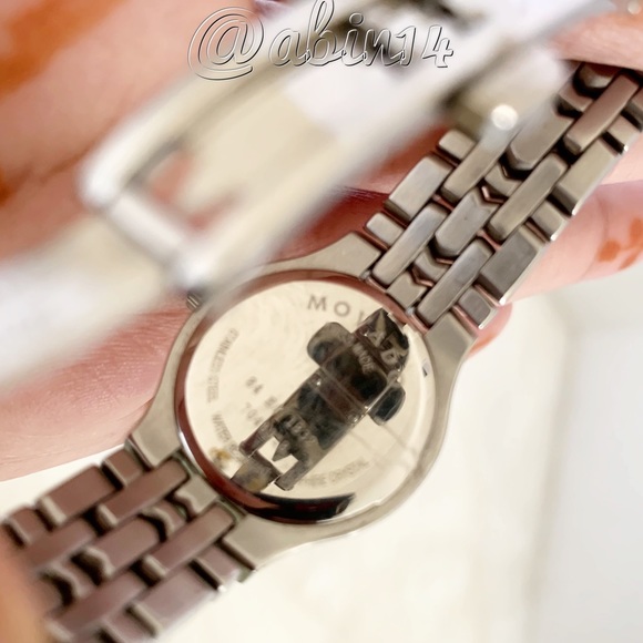 Movado Ladies Classic Museum Watch Swiss Made - Picture 4 of 6